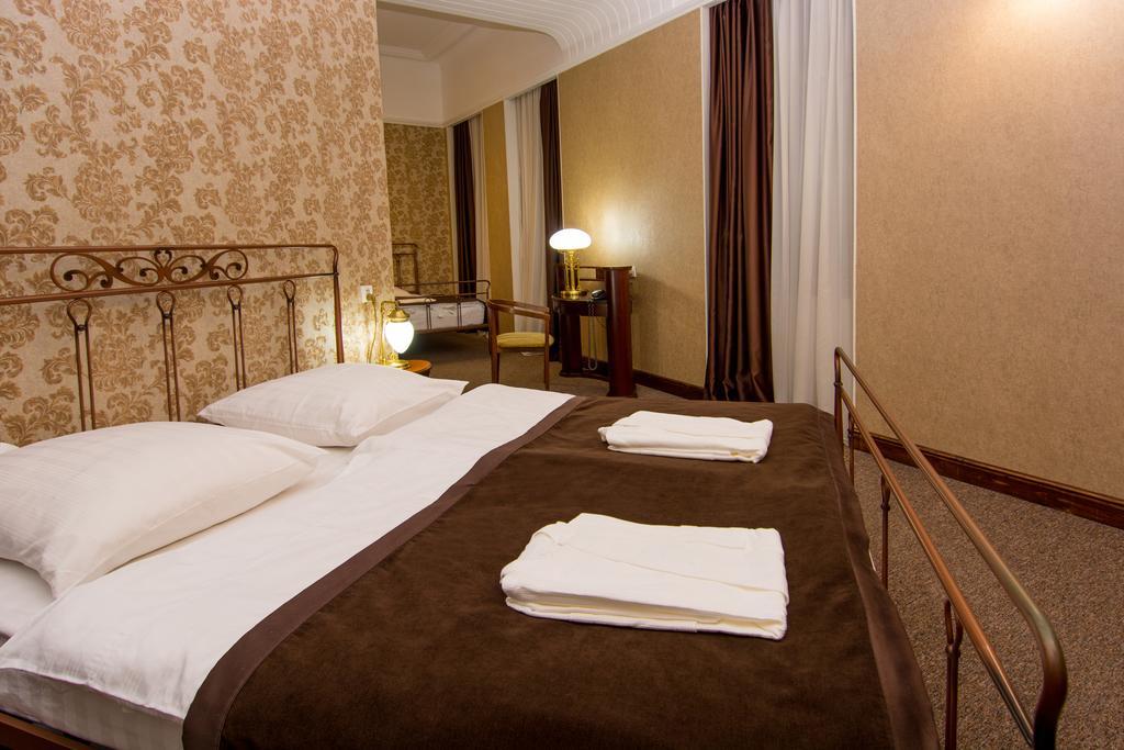 Boutique Hotel Villa Mtiebi Tbilisi Exterior photo